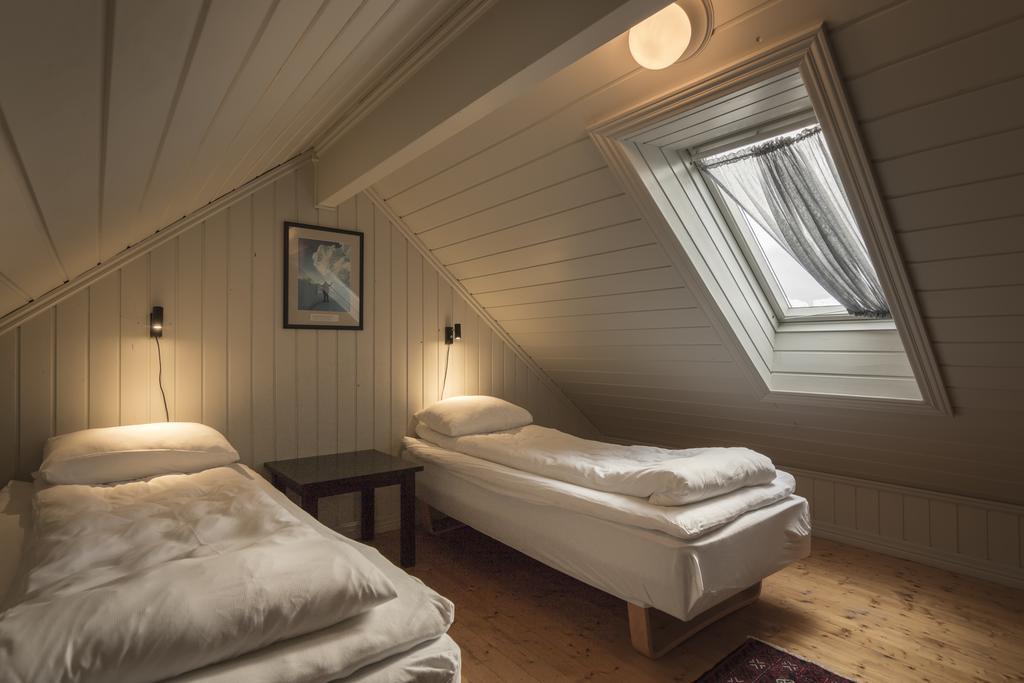 Haholmen - By Classic Norway 4* Karvåg